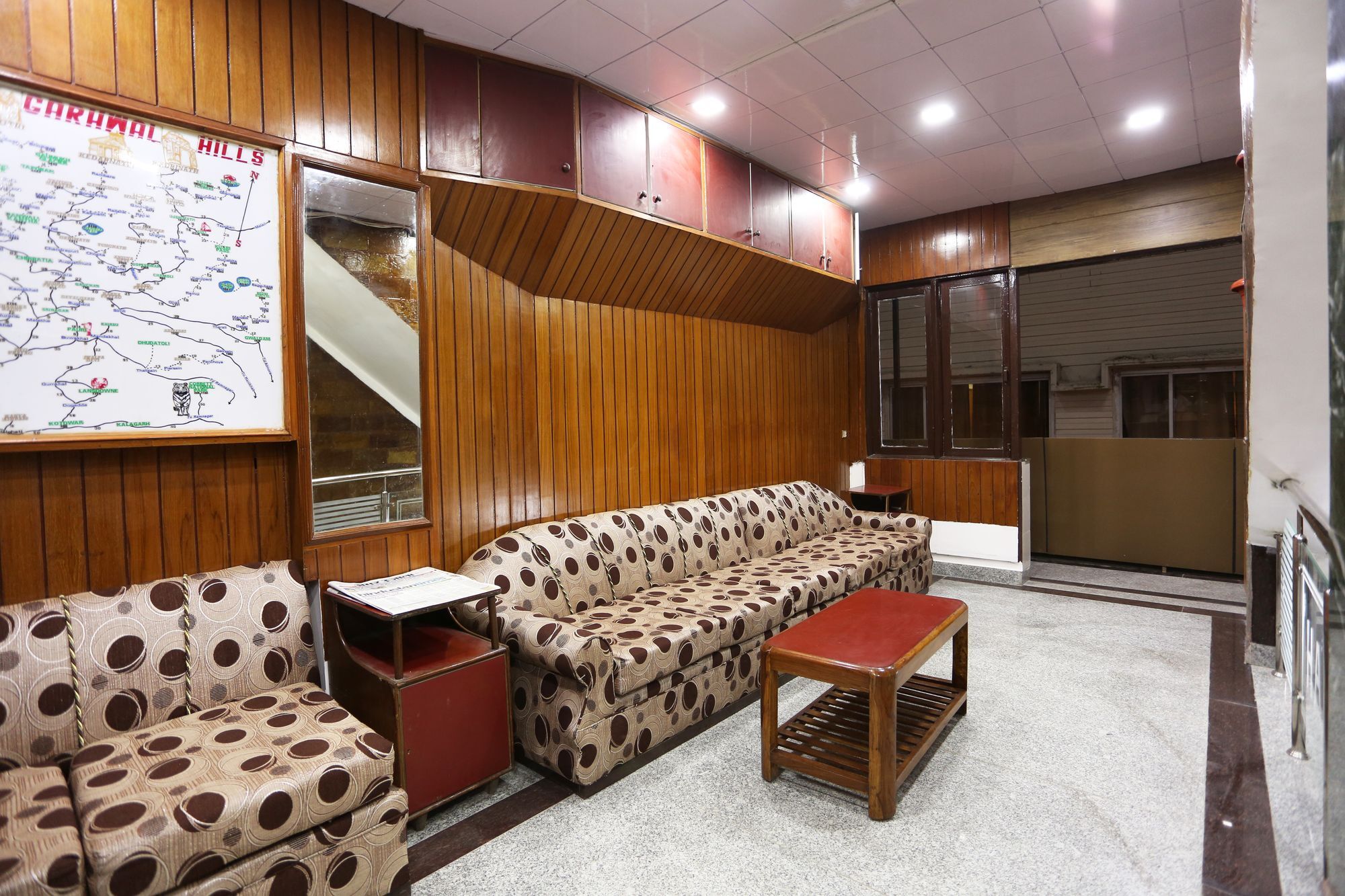 מוסורי Oyo 8714 Hotel Amar מראה חיצוני תמונה
